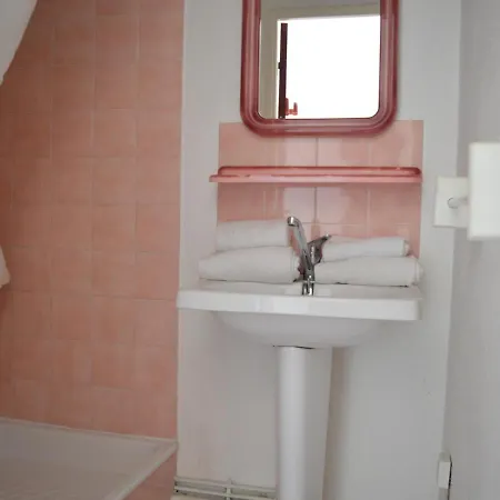 Apartment Cap D'agde Naturisme, 1 Piece, 2 Personnes - Fr-1-249a-35 Agde